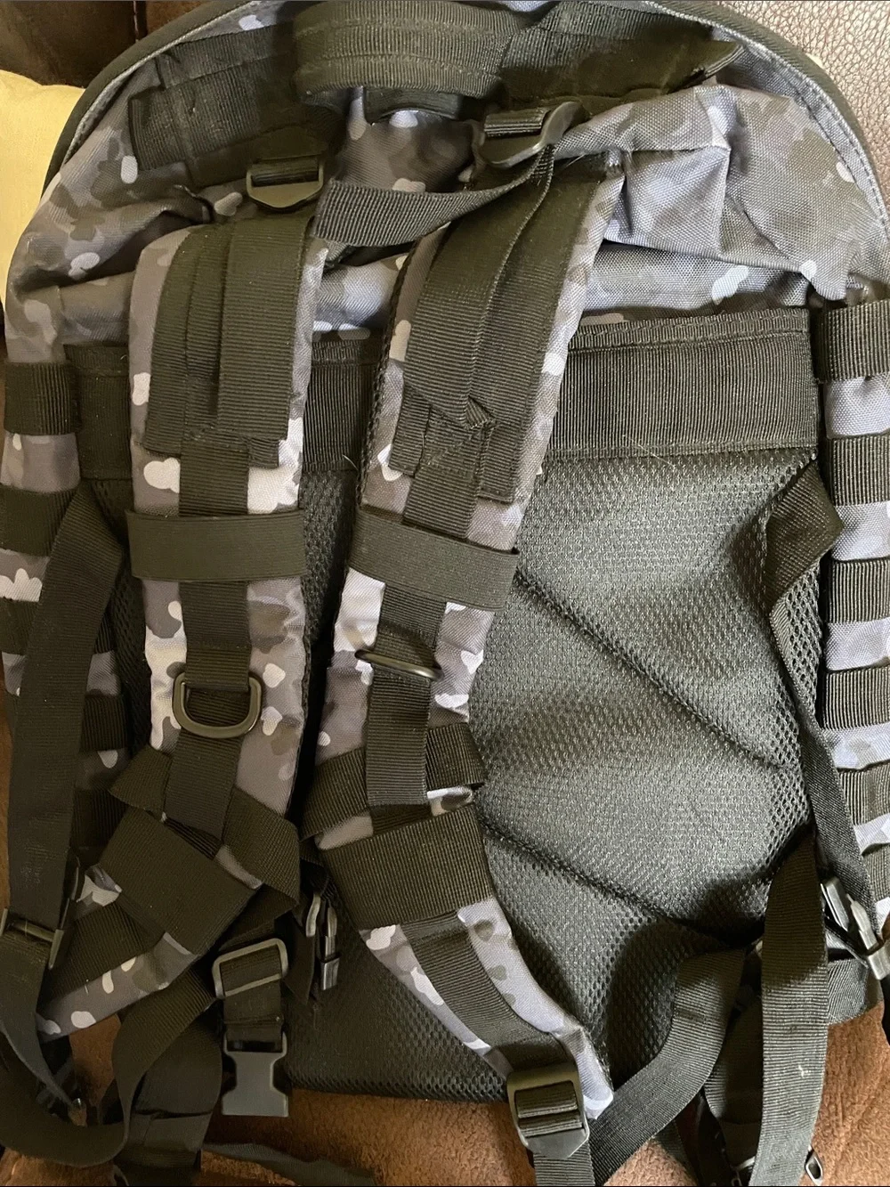 Tactical Camo Men's Backpack - Gray Camo